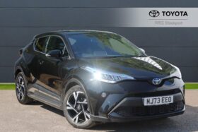 Used Toyota C-HR 2.0 VVT-h Design CVT Euro 6 (s/s) 5dr