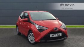 Used Toyota AYGO 1.0 VVT-i x-play Euro 6 (s/s) 5dr