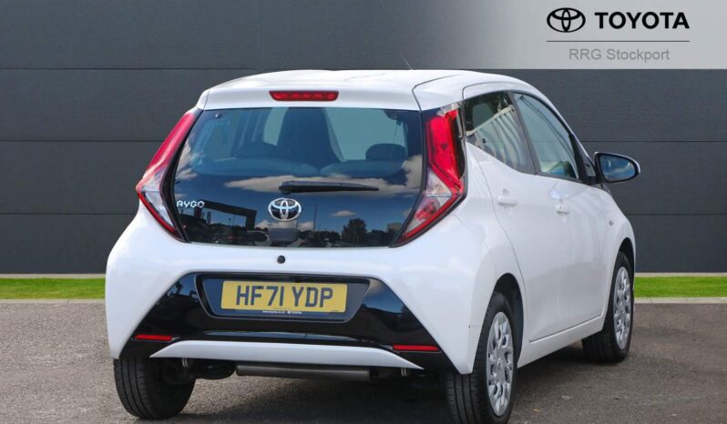 Used Toyota AYGO 1.0 VVT-i x-play Euro 6 (s/s) 5dr full