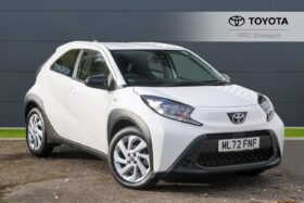 Used Toyota Aygo X 1.0 VVT-i Pure x-shift Euro 6 (s/s) 5dr