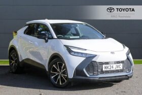 Used Toyota C-HR 1.8 VVT-h Design CVT Euro 6 (s/s) 5dr