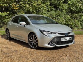 Used Toyota Corolla 1.8 VVT-h Design CVT Euro 6 (s/s) 5dr