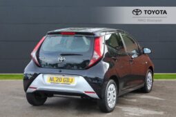 Used Toyota AYGO 1.0 VVT-i x-play Euro 6 5dr full