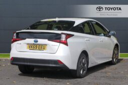 Used Toyota Prius 1.8 VVT-h Business Edition Plus CVT AWD Euro 6 (s/s) 5dr full