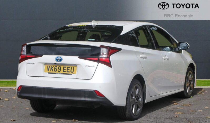 Used Toyota Prius 1.8 VVT-h Business Edition Plus CVT AWD Euro 6 (s/s) 5dr full