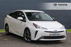 Used Toyota Prius 1.8 VVT-h Business Edition Plus CVT AWD Euro 6 (s/s) 5dr